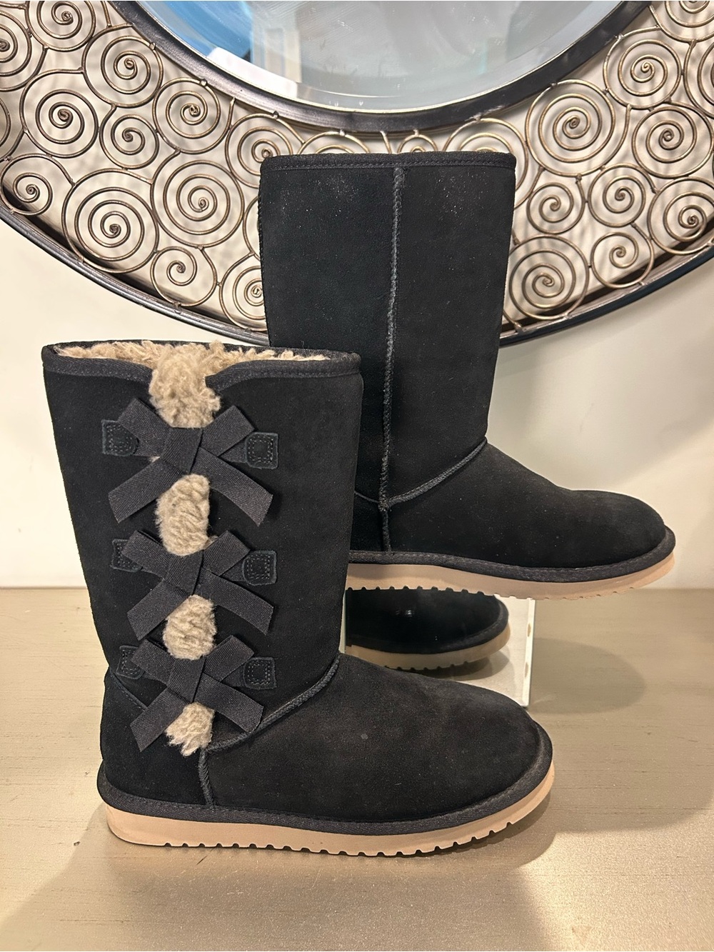 Koolaburra Black Suede Mid-Calf Boots with Cream Fur Trim and Side Bows